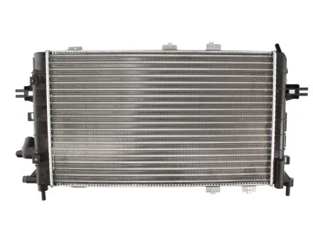 Радиатор THERMOTEC D7X025TT