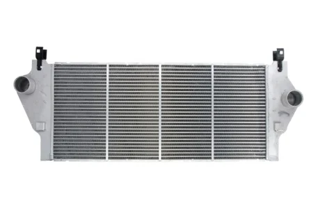 Інтеркулер THERMOTEC DAR010TT