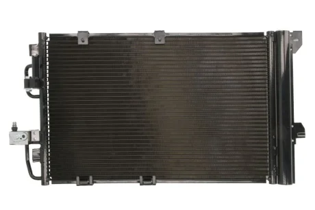 Радіатор кондиціонера THERMOTEC KTT110018