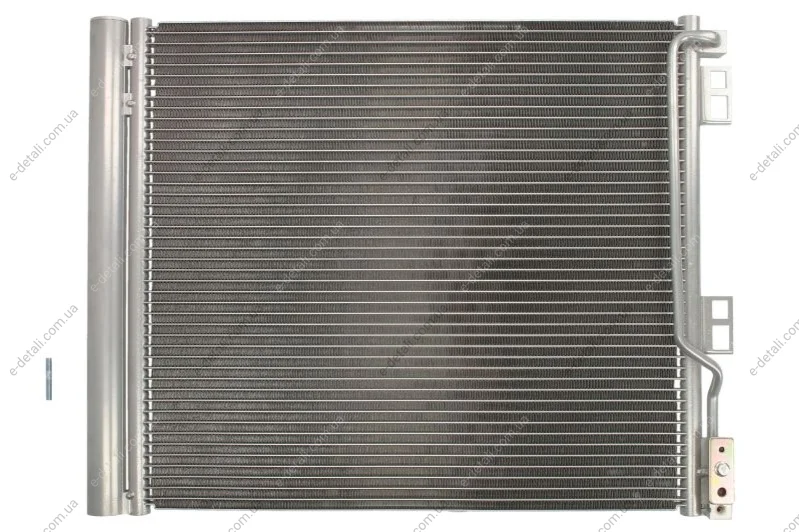 Радіатор кондиціонера THERMOTEC KTT110526 (фото 1)