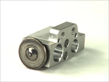 Клапан кондиционера THERMOTEC KTT140005