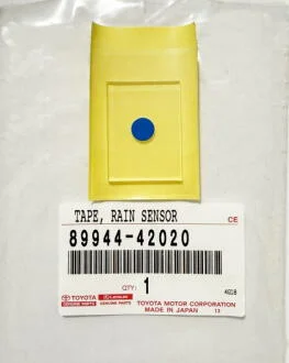 Наклейка датчика дождя TOYOTA 8994442020