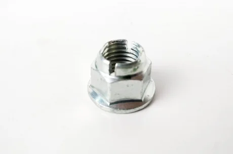 Гайка колектора Toyota Lexus Daihatsu (вир-во Toyota) TOYOTA 9017910070