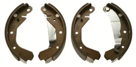 Тормозные колодки барабанные BEDFORD (GM) - OPEL - VAUXHALL Astra Van/Ascona/Combo (Kadett)/ TRW GS6212