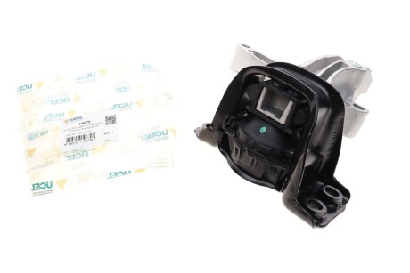 Подушка двигателя (R) Renault Kadjar/Nissan Qashqai II 1.5dCi 13- UCEL 10679
