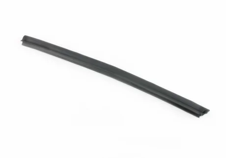Уплотнитель двери (передней) VW T5 03- (L) VAG 7H0837565A