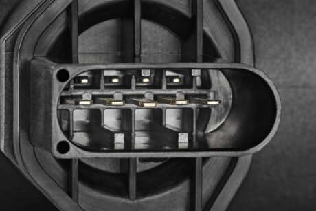 Витратомір повітря (дизель) AUDI 1,9TDI VW 1,9TDI/2,5SDI/TDI SEAT (5 конт. в ряд) Valeo 253720