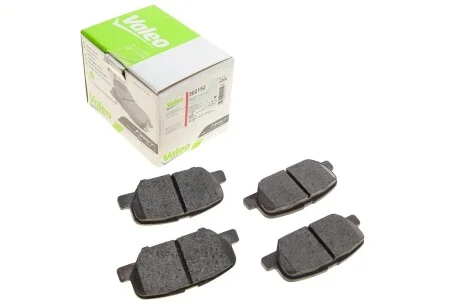 Колодки тормозные (задние) Citroen C4 Aircross/Mazda 6/Mitsubishi Outlander III/Peugeot 4008 12- Valeo 302152