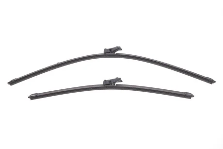 Щітки склоочисника (600/450mm) Peugeot 308 07-/VW Caddy 10- Valeo 574641