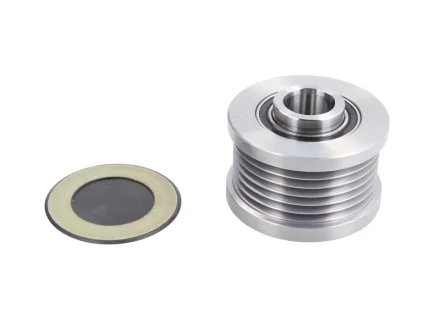 Шків генератора NISSAN Altima/Primera/Teana/X-Trail "2,0-2,5 \'\'02>> Valeo 588092