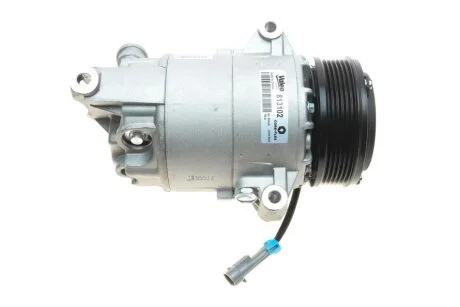 Компрессор кондиционера Opel Astra H 1.9CDTI 04-10/Zafira 05-15 Valeo 813102