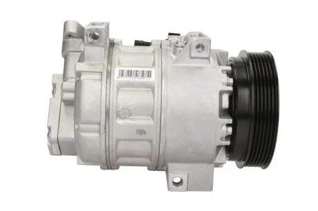 Компрессор кондиционера Renault Laguna 1.6i/1.5 dCi 07-15 Valeo 813147