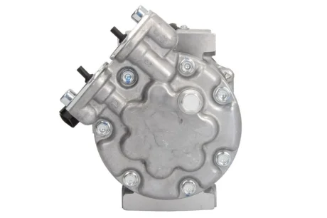 Компресор кондиціонера Ford Focus/C-Max 1.6TDCi 03-12/Mazda 3 1.6DI 04-09 Valeo 813236