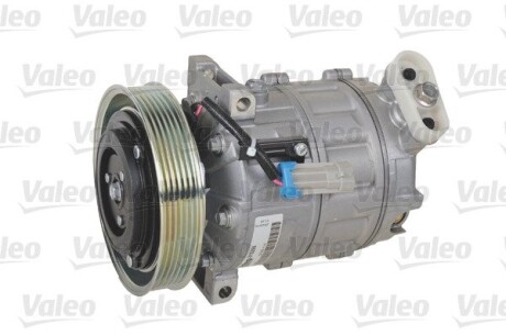 Компресор кондиціонера Valeo 813255