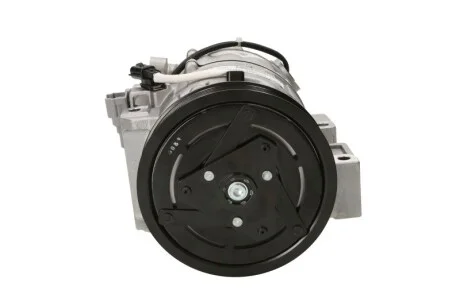 Компресор кондиціонера Nissan X-Trail 2.5 07-13 Valeo 813261