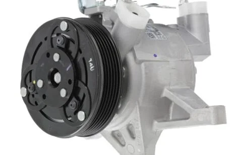 Компрессор кондиционера Valeo 814717