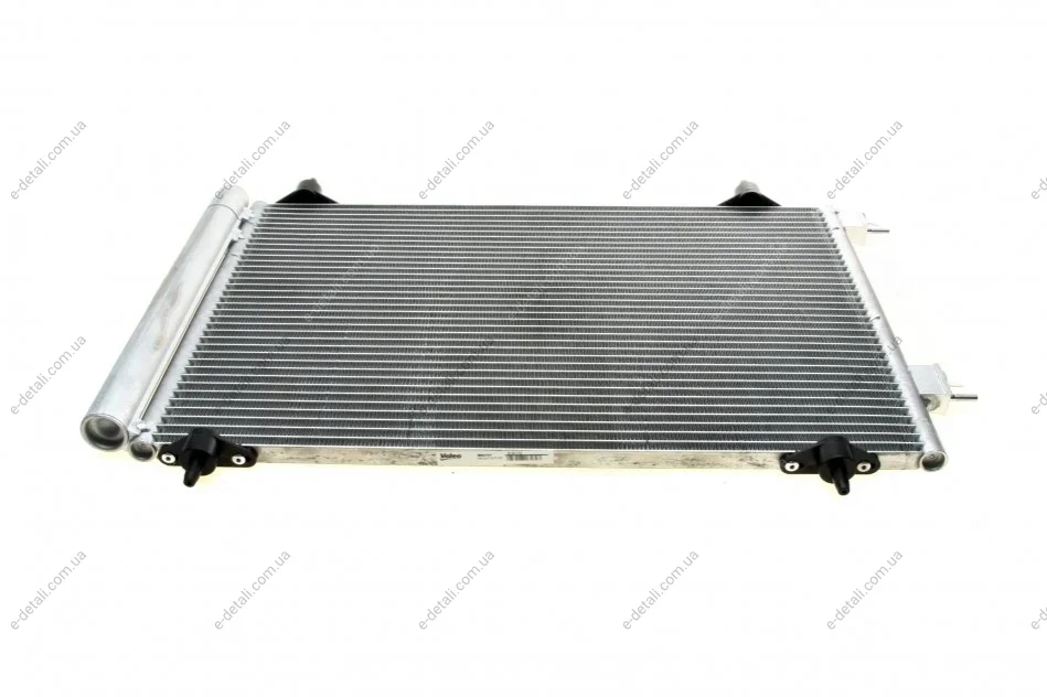Радиатор кондиционера Citroen Berlingo/Peugeot Partner 1.6i 08-18 Valeo 818170 (фото 1)