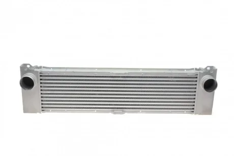 Радиатор интеркулера MB Vito/Viano 2.2/3.0 CDI 03- Valeo 818356