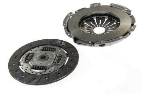 Комплект сцепления Ford Focus 98-04 Valeo 826055