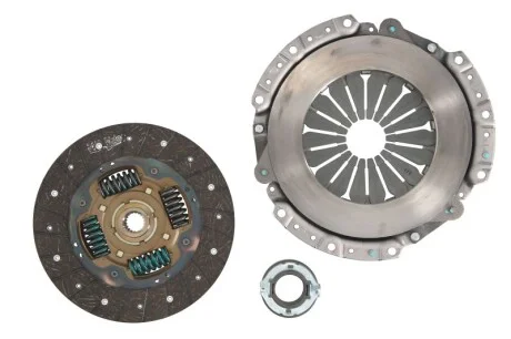 Комплект сцепления Hyundai Matrix 1.6 01-10 (d=215mm) z=20 (+выжимной) Valeo 826420