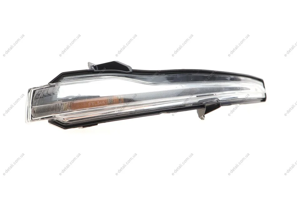 Повторитель поворота на зеркало MB C-class (W205)/Vito (W447) 14- (R) Van Wezel 3082918 (фото 1)