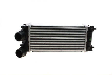Радиатор интеркулера Van Wezel 40004343 (фото 1)