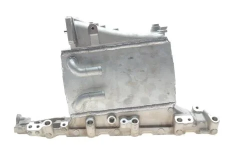 Радиатор интеркулера Audi A3/Seat Leon/Skoda Kodiaq/Octavia 1.6/2.0TDI 12- Van Wezel 58004361