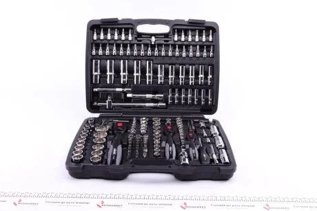 Набор инструментов комбинированный 1/2", 1/4", 3/8" (головки, головки со вставкой, биты) 172 ед. VIGOR V2461