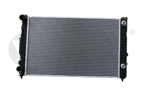 Радиатор VW Passat (96-05)/Audi A4 (95-06),A6 (97-05) vika Vika 11210135701