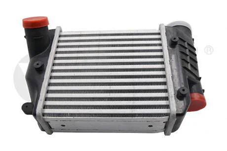 Радиатор интеркуллера Audi A6 (05-11) VIKA Vika 11451803401