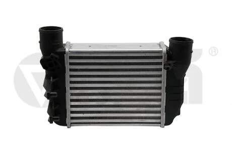 Радиатор интеркуллера Audi A4 (01-08)/Seat Exeo (09-14) VIKA Vika 11451803601