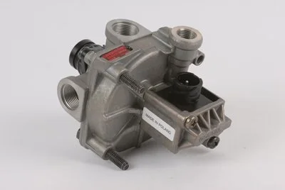 Прискорювальний клапан Wabco 4721950310
